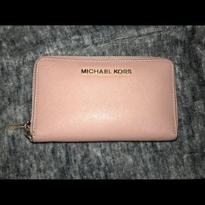 Michael Kors Wallet!